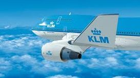 What are KLM customer service hours...